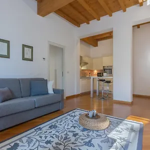 palazzo-manfredini-exclusive-deluxe-apartment.emilia-romagnahotels.net/